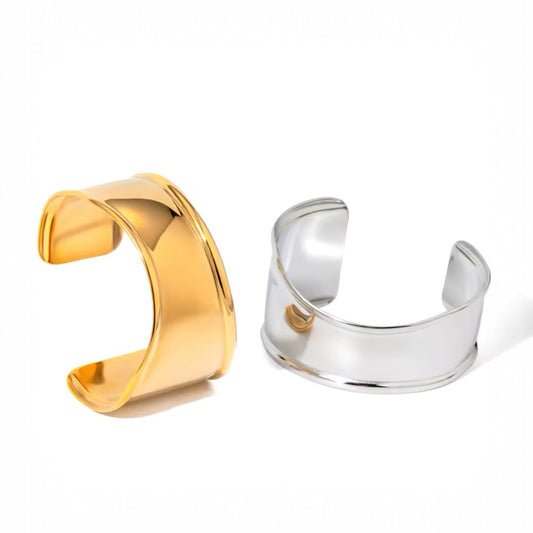 GLADIATOR CUFF BRACELET