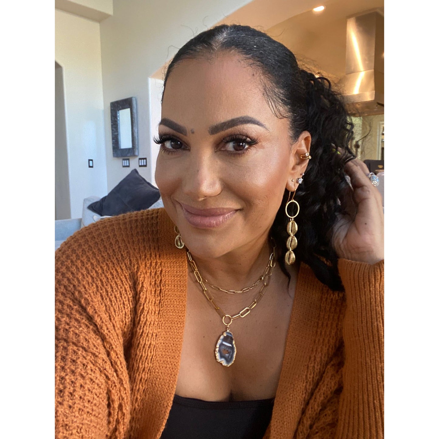 COWRIE SHELL EARRINGS - Butterfly Alley Jewelry