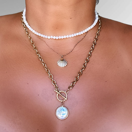 A DAY AT THE BEACH WITH PEARL - Butterfly Alley Jewelry