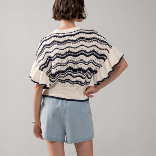 COASTAL WAVE SWEATER