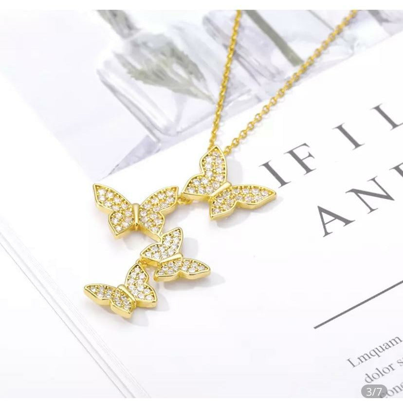 FLUTTER NECKLACE - Butterfly Alley Jewelry