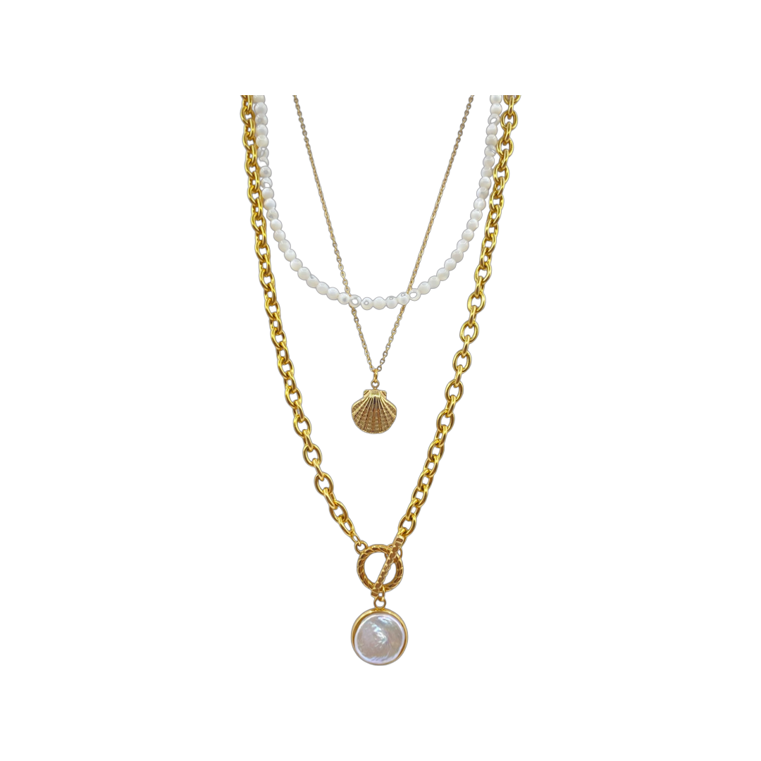 A DAY AT THE BEACH WITH PEARL - Butterfly Alley Jewelry