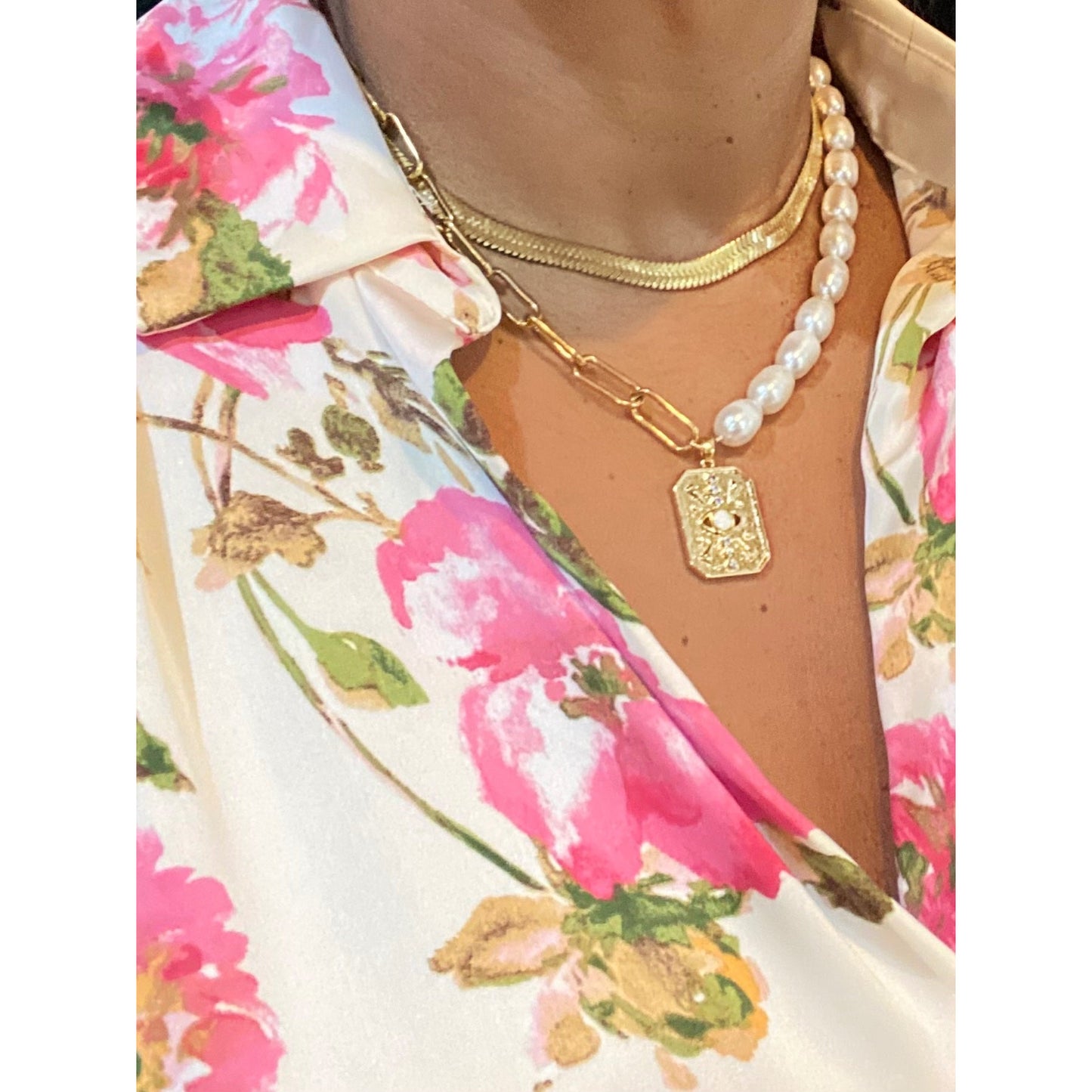 PRECIOUS NECKLACE - Butterfly Alley Jewelry