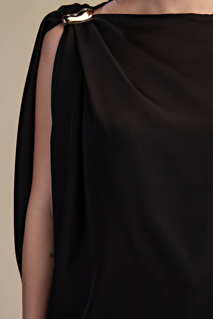 GISELLE SATIN TOP