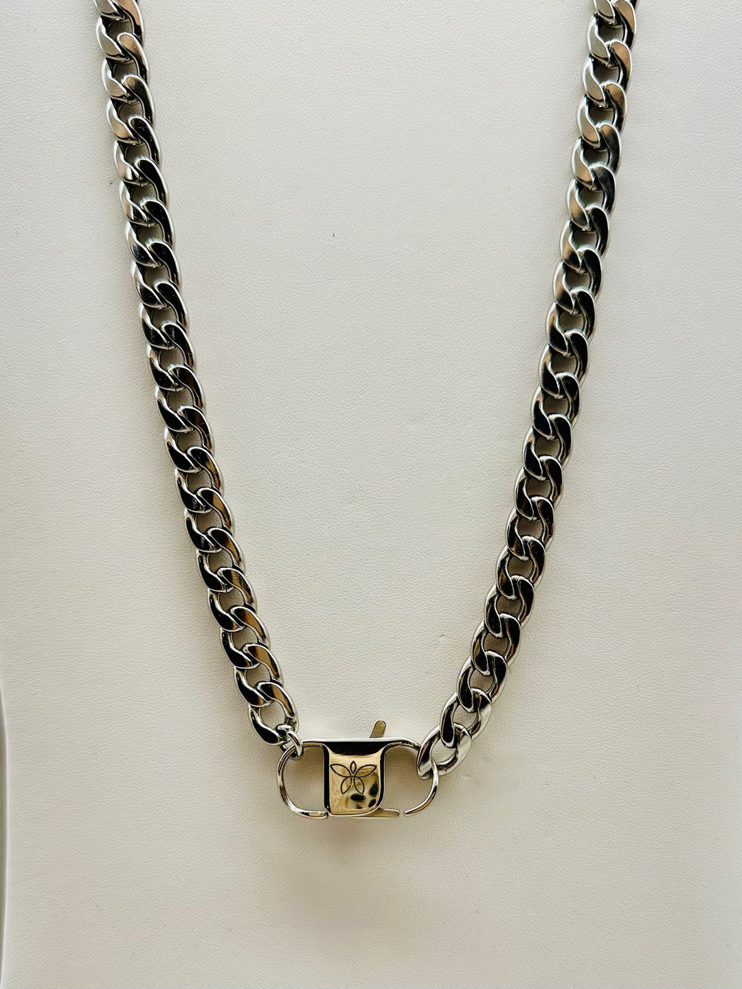 YOU CAN THANK ME NOW NECKLACE - Butterfly Alley Jewelry