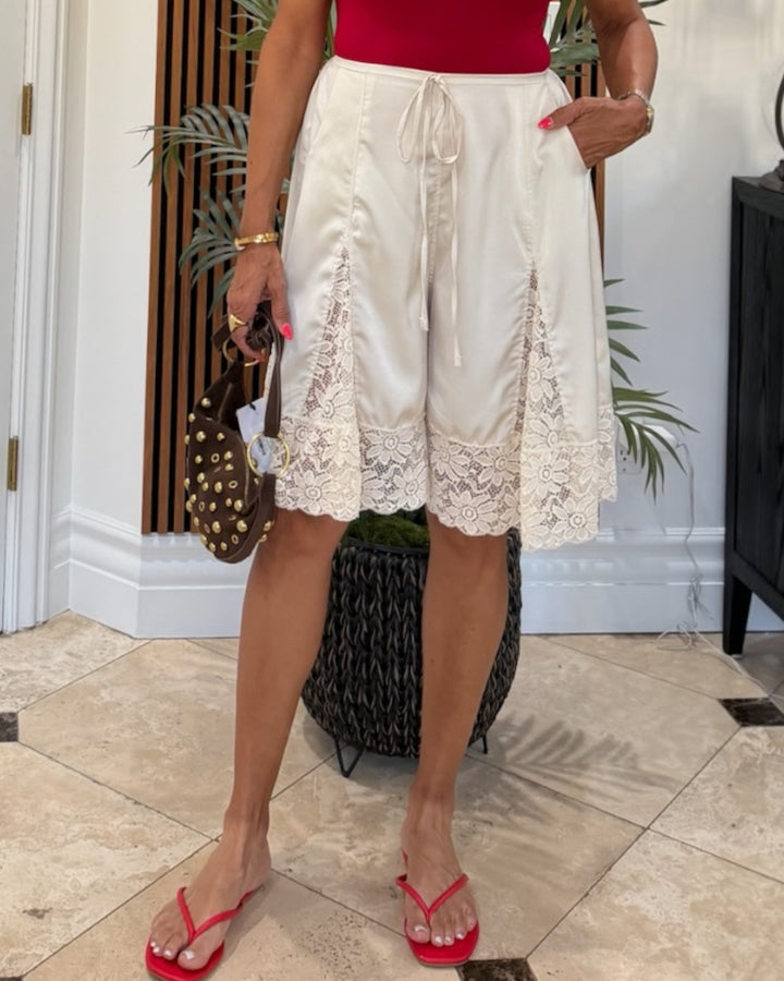 lace culotte shorts