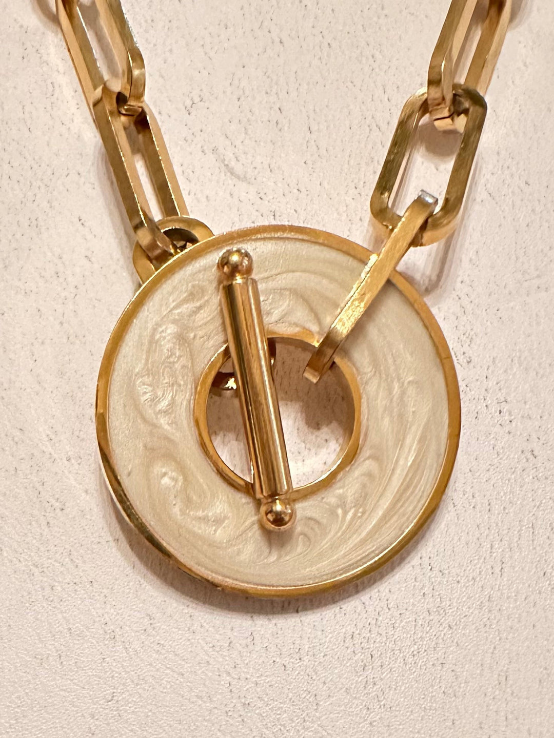 HEY SHEILA NECKLACE - Butterfly Alley Jewelry