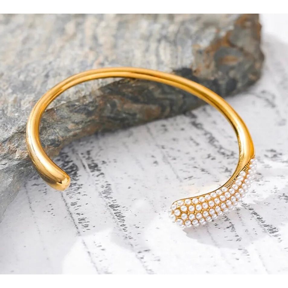 OLIVIA BRACELET - Butterfly Alley Jewelry