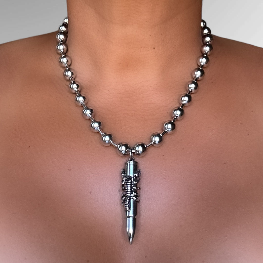 SCORPION NECKLACE - Butterfly Alley Jewelry