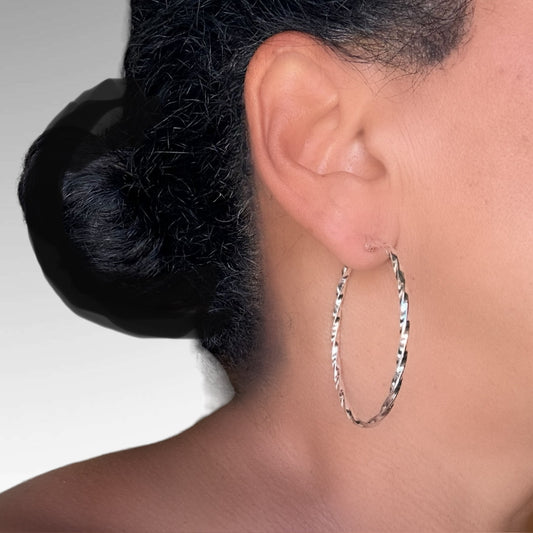 DON'T GET IT TWISTED HOOP EARRINGS - Butterfly Alley Jewelry