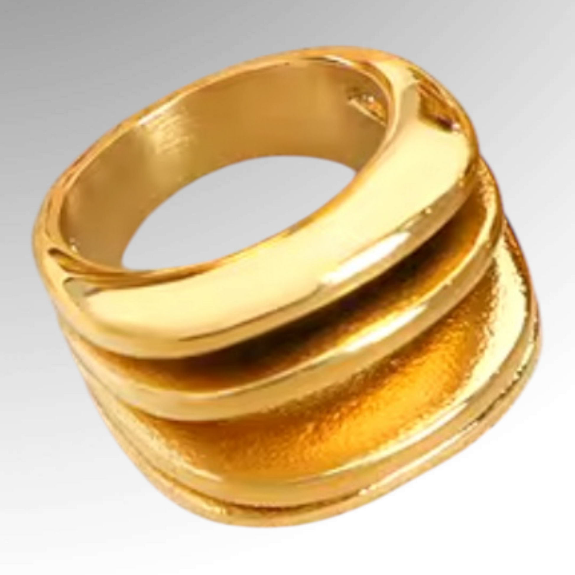 Shiloh Ring – Bold, Modern Design in 18k Gold-Plated Stainless Steel
