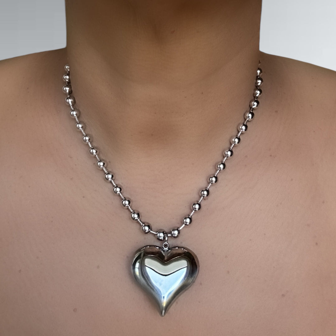Sloan Necklace by Butterfly Alley Jewelry – Blend of Elegance &amp; Style