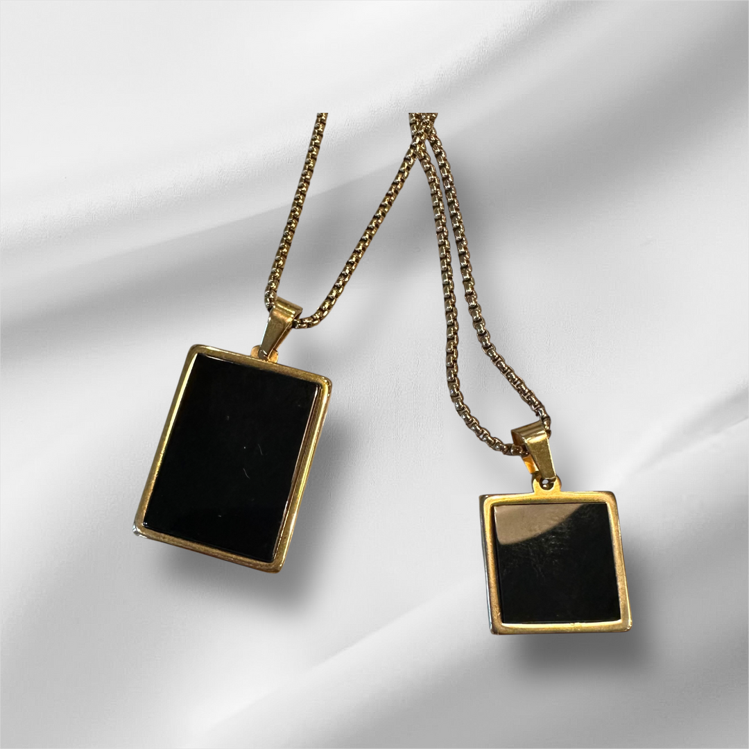 SOLEH NECKLACE