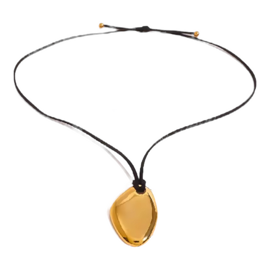 AMARA PENDANT NECKLACE