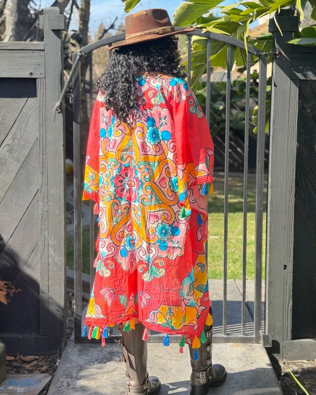 VALENCIA TASSEL KIMONO