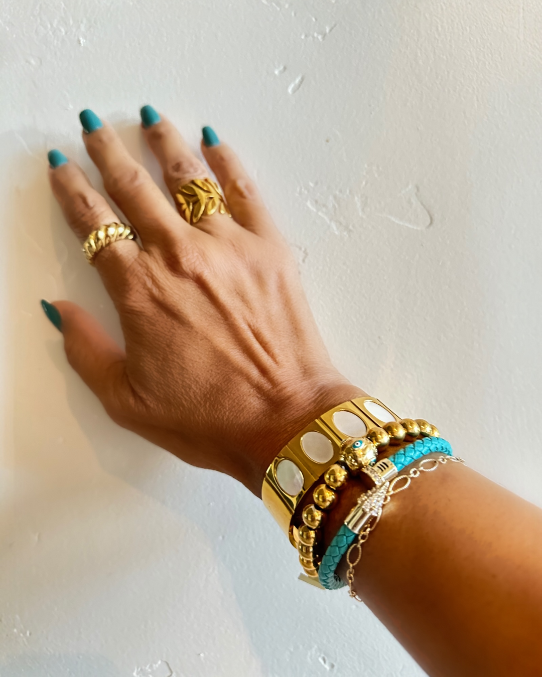 LICORICE BRACELET