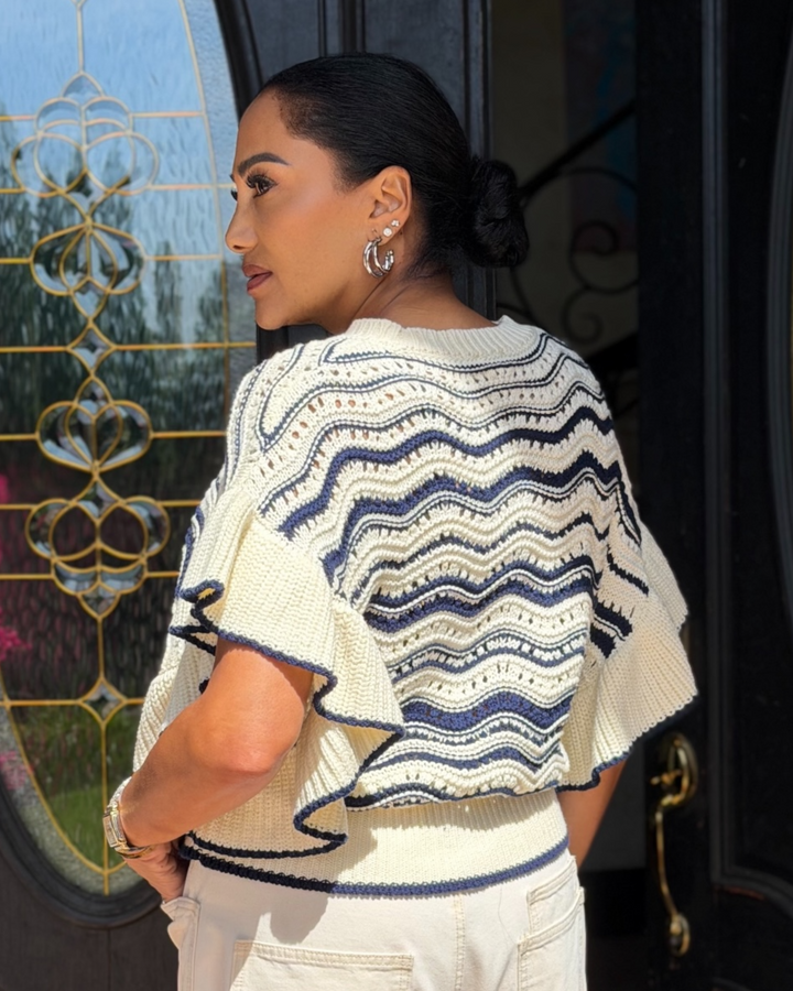COASTAL WAVE SWEATER