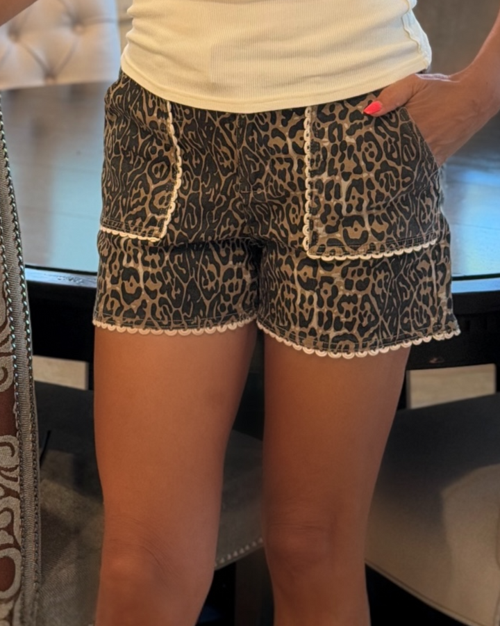 SAFARI SHORTS