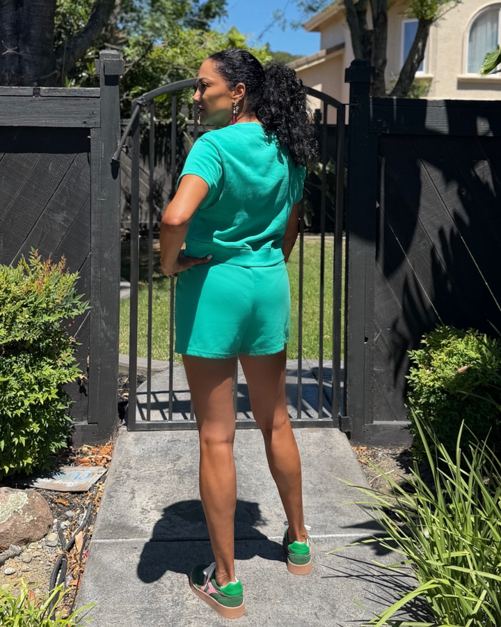 EMERALD BREEZE SHORTS SET