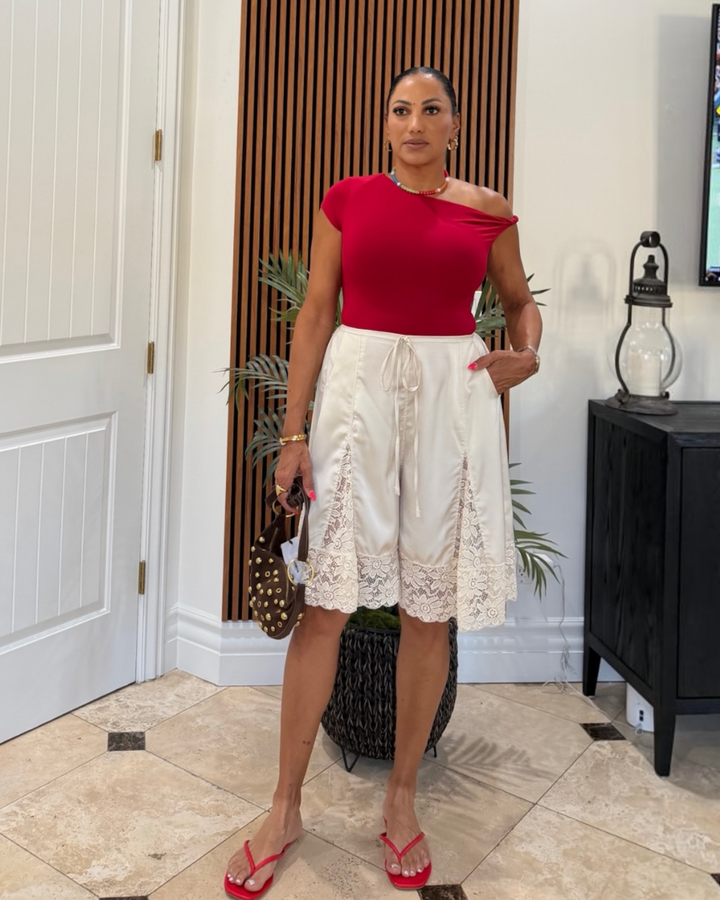 CORINNE LACE SHORTS