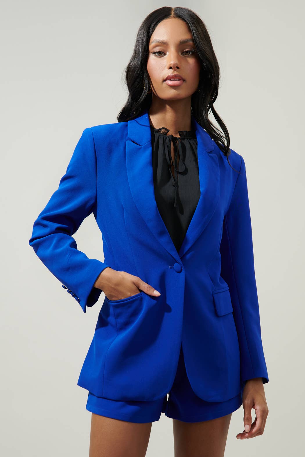 JESSI BLAZER