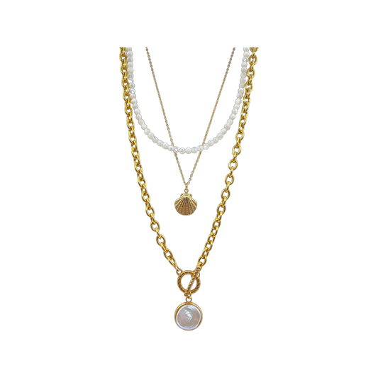 A DAY AT THE BEACH WITH PEARL - Butterfly Alley Jewelry